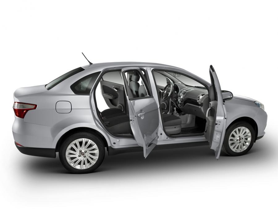  Fiat Grand Siena Essence 2012 года  (фото 4 из 25)